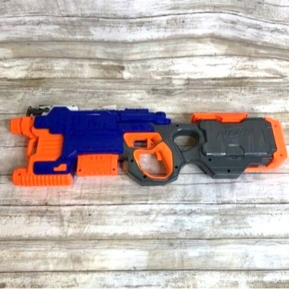 Nerf N-Strike Elite Hyperfire Dart Blaster - Picture 3 of 7